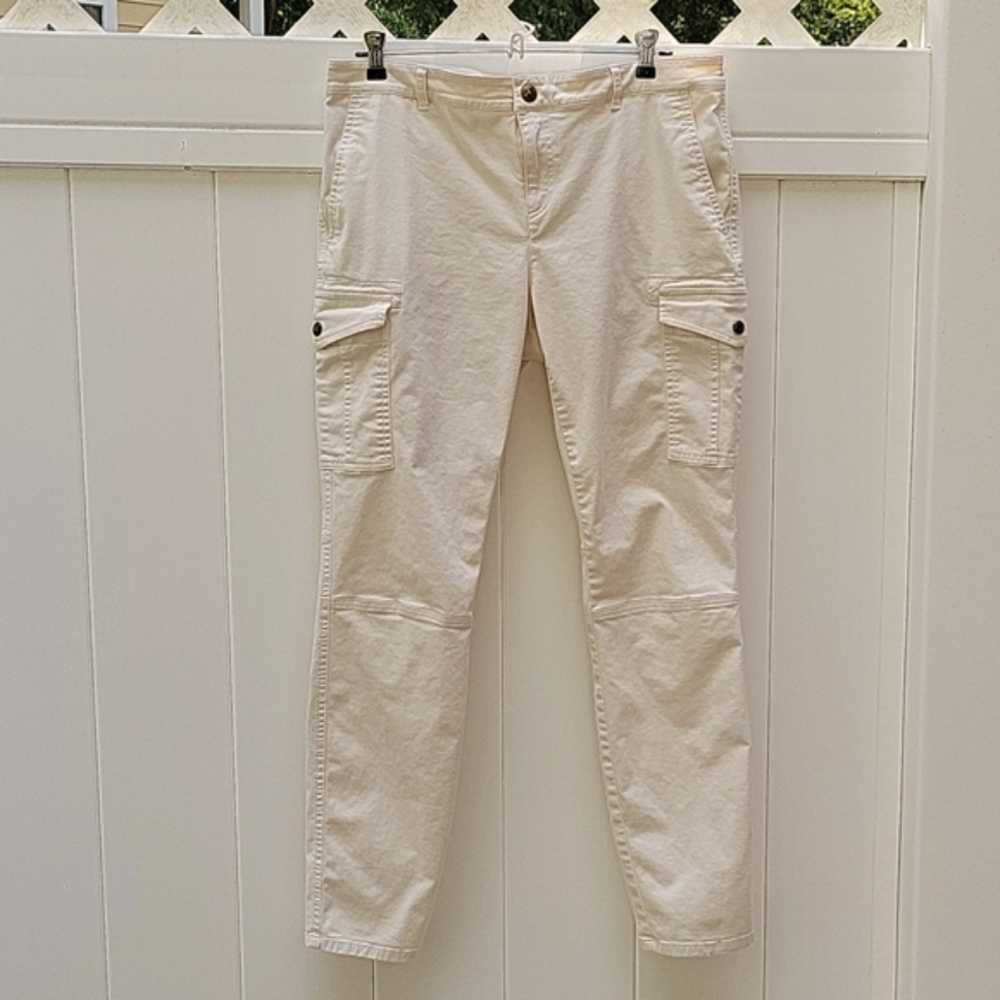 Lauren R.L. Cream Color Cargo Pants Gem